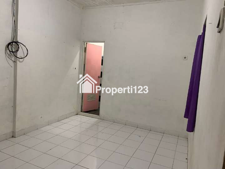 DISEWAKAN Rumah per tahun di Cikarang - 2