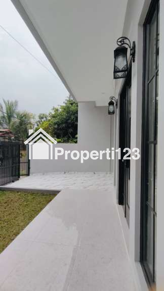 Rumah baru siap huni di Griyaloka BSD - 12