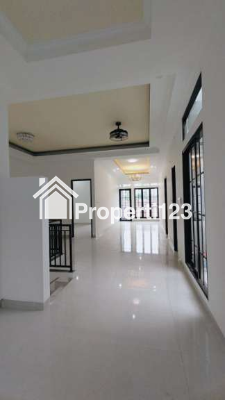 Rumah baru siap huni di Griyaloka BSD - 4