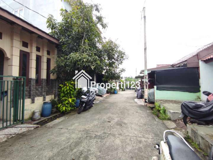 Dijual rumah second BU murah siap huni dlm cluster diDepok - 4