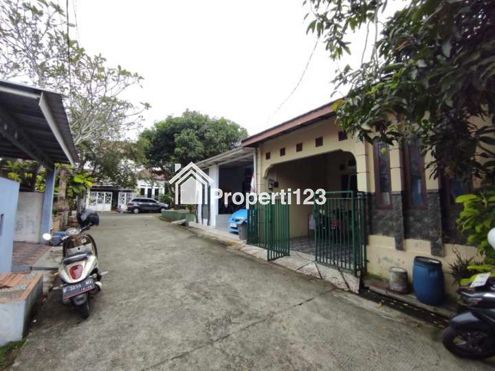 Dijual rumah second BU murah siap huni dlm cluster diDepok - 1
