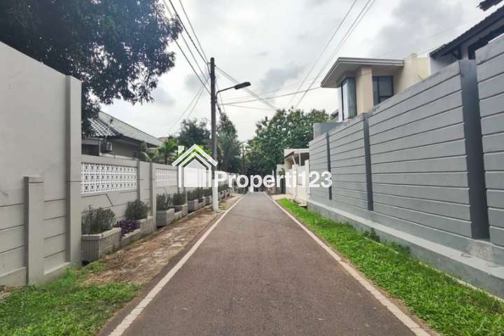 Rumah Mewah Perumahan Palem Kartika Bambu Apus Jakarta Timur - 16