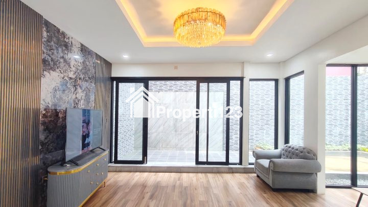 Rumah Mewah Murah di Palem Kartika Bambu Apus Jakarta Timur - 3