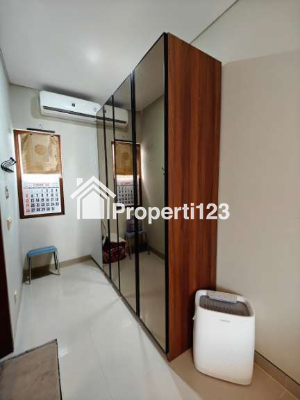 Rumah semi furnished fasilitas lengkap di Premiere Estate Jatiwarna - 5