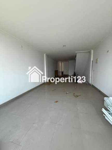 Disewakan 2 Ruko gandeng PIK Beach Boulevard Strategis dan Terjangkau - 2