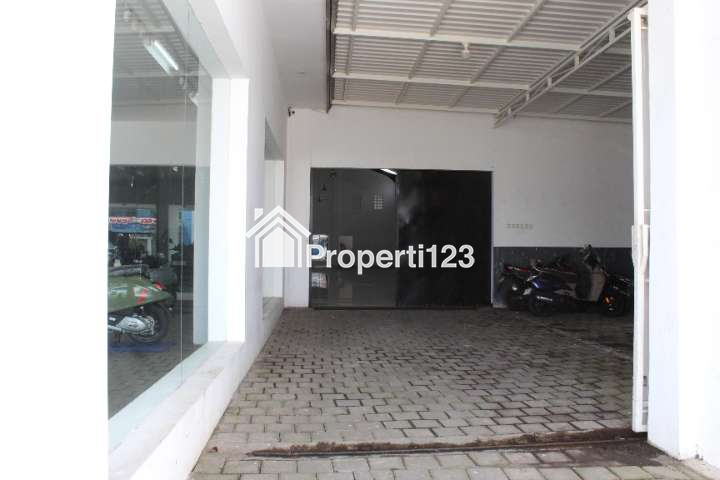 (BWI AI.026) Ruko Strategis Pinggir Jalan di Kel. Jajag, Kec. Gambiran, Kab. Banyuwangi - 8