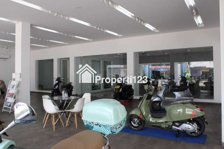 (BWI AI.026) Ruko Strategis Pinggir Jalan di Kel. Jajag, Kec. Gambiran, Kab. Banyuwangi - 3