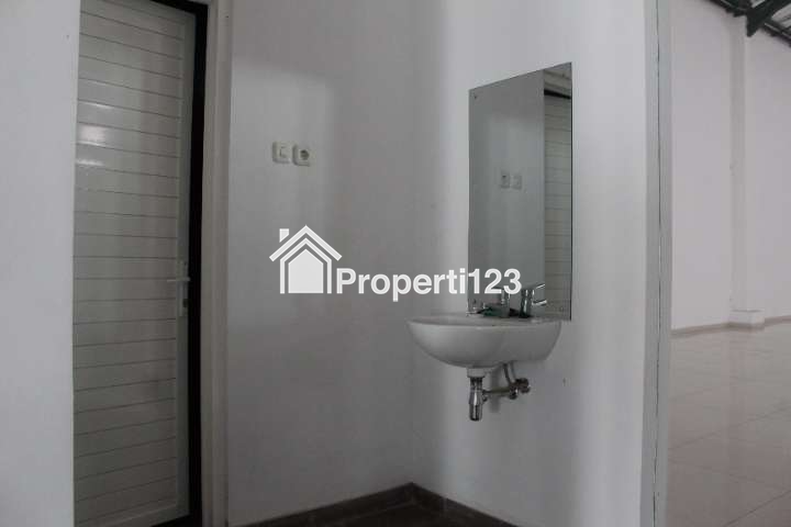 (BWI AI.026) Ruko Strategis Pinggir Jalan di Kel. Jajag, Kec. Gambiran, Kab. Banyuwangi - 6