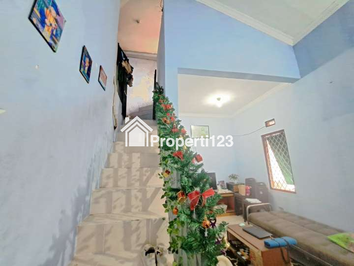 Rumah Hadap Timur Kota Harapan Indah Bekasi - 8