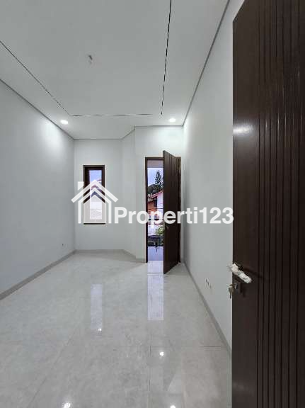 Rumah baru dalam komplek elite one gate di Cempaka Putih Tengah Jakpus - 9