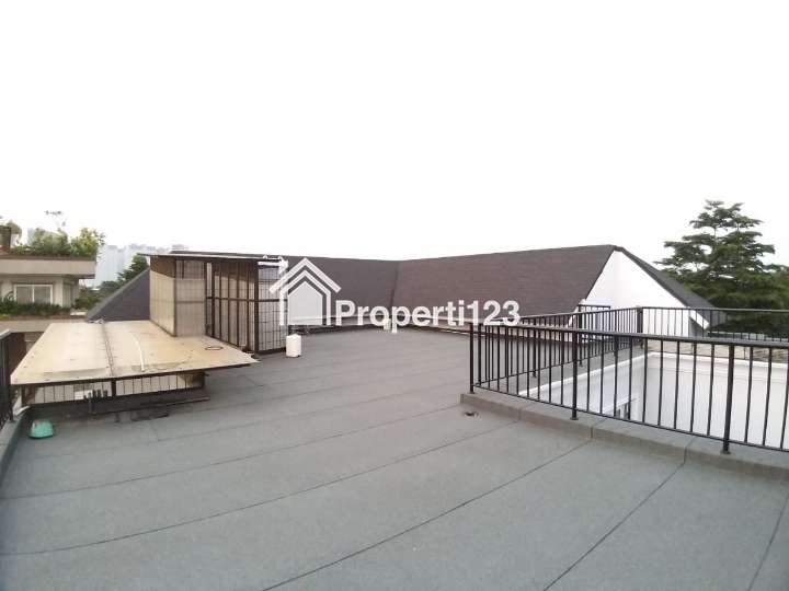 Dijual Rumah Mewah Siap Huni di Tiara Phg Gading Serpong, Tangerang - 11