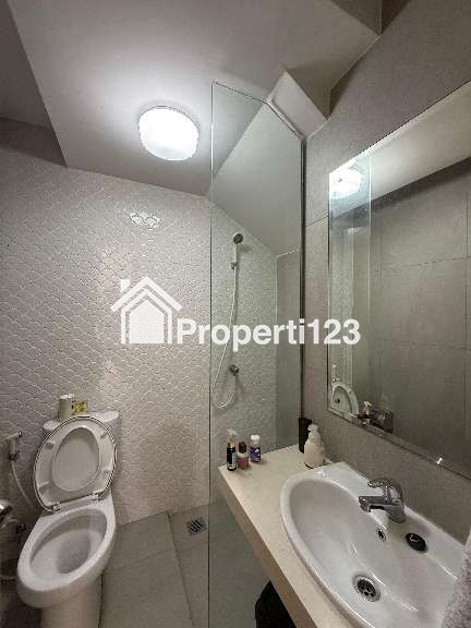 Dijual Rumah 2 Lantai Siap Huni Di Nara Village Gading Serpong - 2