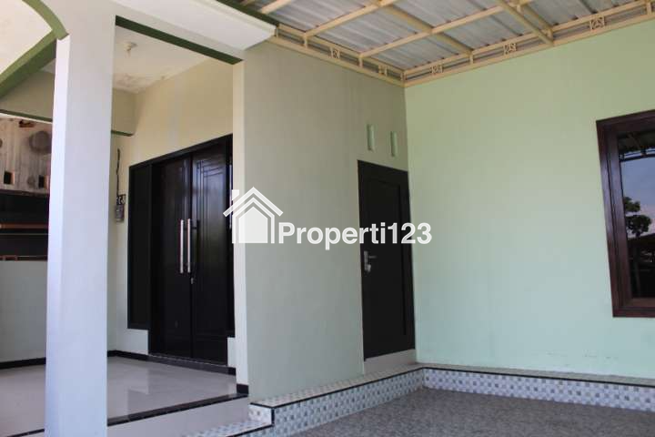 (BWI A.458) Rumah Strategis di Perum. Agus Salim Residence Kel. Kebalenan, Kec. Banyuwangi, Kab. Banyuwangi - 2
