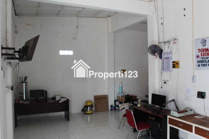 (BWI A.454) Dijual Rumah dan Ruko Strategis Pinggir Jalan di Desa Setail, Kec. Genteng, Kab. Banyuwangi - 10