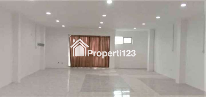 Ruko Strategis Pinggir Jalan Raya Kalimalang Kayuringin Bekasi Barat - 4