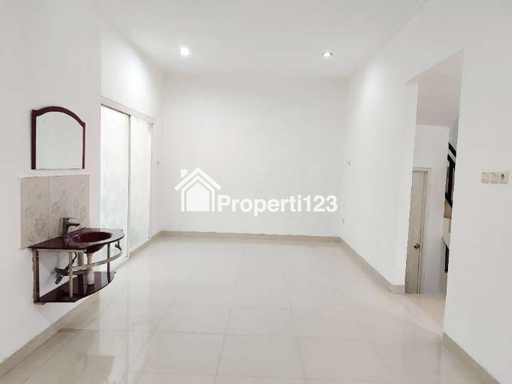 Dijual Cepat Siap Huni di Grand Serpong Residence 2, Ciputat, Tangerang Selatan. Bisa Cicilan Kpr, Lokasi Strategis, One Gate System 24 Jam - 6