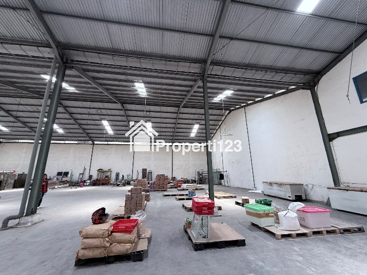 Disewakan Gudang Siap Pakai di Rawalumbu Dekat Narogong Bekasi - 6