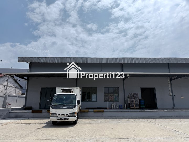 Disewakan Gudang Siap Pakai di Rawalumbu Dekat Narogong Bekasi - 4