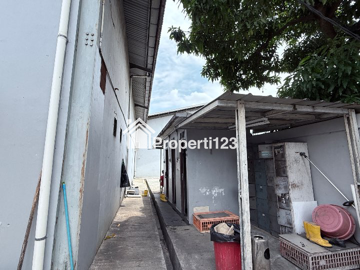 Disewakan Gudang Siap Pakai di Rawalumbu Dekat Narogong Bekasi - 8