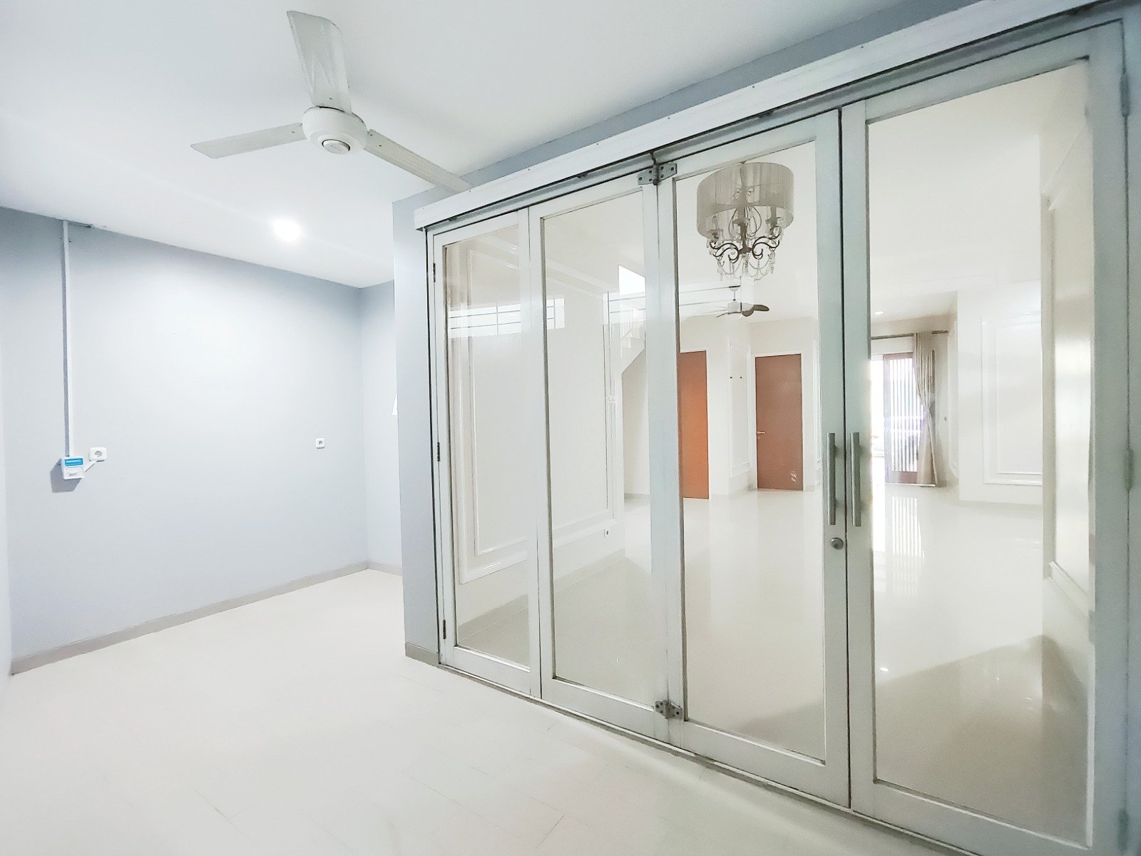 Dijual Cepat, Siap Huni di Perum The Regent Residence, Jatiwarna, Jatiasih, Kota Bekasi - 13