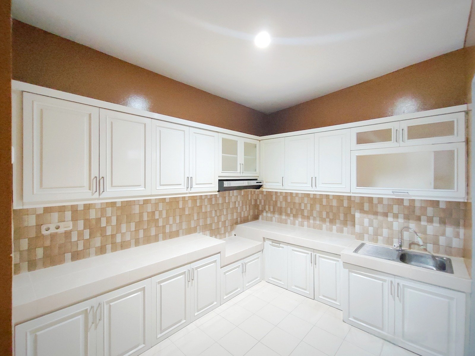 Dijual Cepat, Siap Huni di Perum The Regent Residence, Jatiwarna, Jatiasih, Kota Bekasi - 15