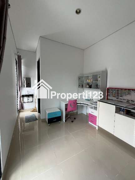 Di jual rumah di perum elit colomadu karanganyar - 8