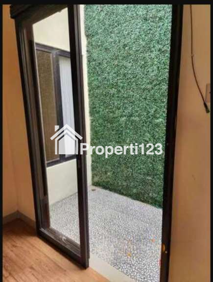 Disewakan rumah 1 lantai murah lokasi dkt tol sawangan,Depok - 10