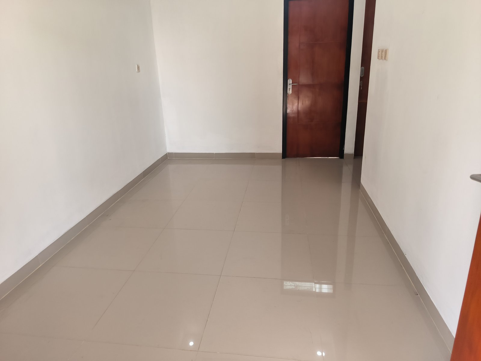 Rumah Modern DP Nol Rupiah Tapos Depok - 9