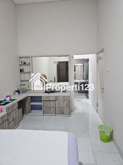 Rumah Kebraon Surabaya Barat - 5