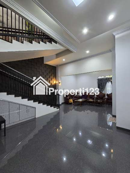 Rumah second dalam komplek di Pondok Kelapa Jaktim - 6