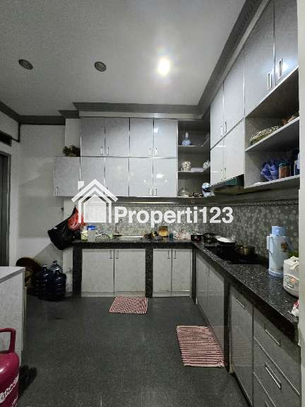 Rumah second dalam komplek di Pondok Kelapa Jaktim - 2