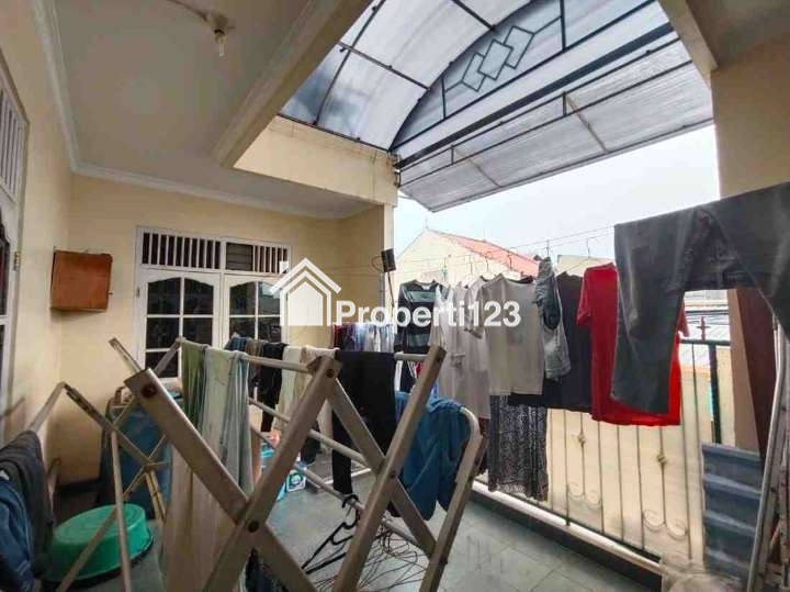 Rumah 2 lantai siap huni di Sukmajaya Depok - 15