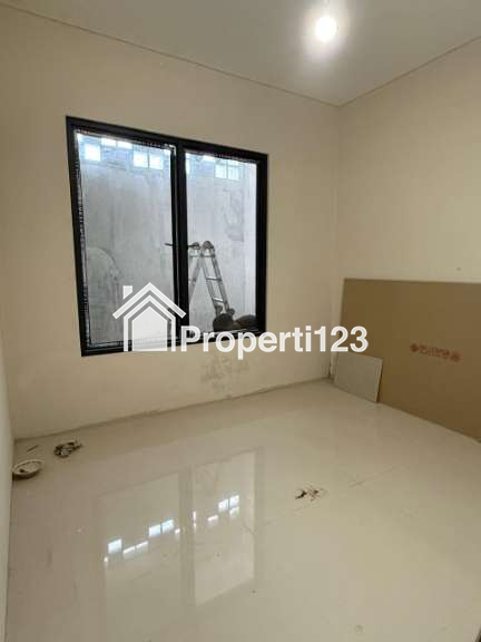 Dijual Rumah Baru 2 Lantai Sektor 14.5 Bergaya Konteporer di Nusa Loka, BSD City - 7
