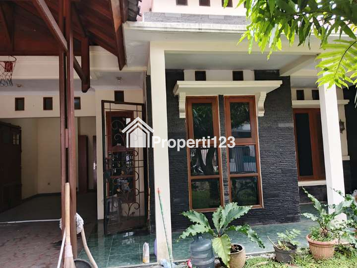 RUMAH LUX 4 KAMAR TIDUR DAN 3 KAMAR MANDI DENGAN GARASI DAN CARPORT BEBAS BANJIR JALAN LEBAR DI ANTAPANI BANDUNG - 2