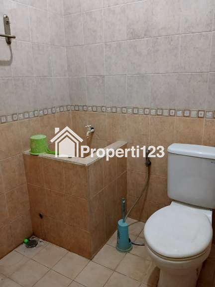 RUMAH LUX 4 KAMAR TIDUR DAN 3 KAMAR MANDI DENGAN GARASI DAN CARPORT BEBAS BANJIR JALAN LEBAR DI ANTAPANI BANDUNG - 7