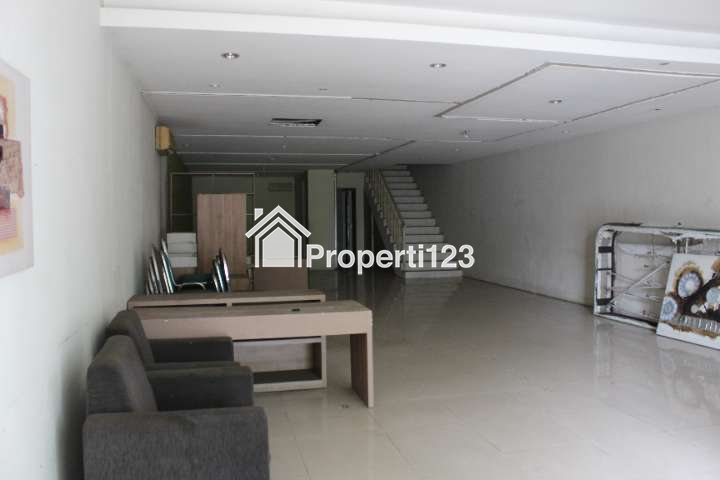 (BWI A.446) Disewakan Ruko di Kel. Pakis Kec. Banyuwangi Kab. Banyuwangi - 2