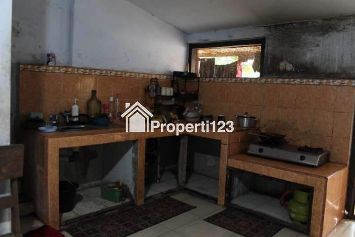(BWI A.441) Dijual Tanah dan Rumah Sangat Strategis Pinggir Jalan , Glagah, Banyuwangi - 4