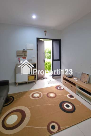 Rumah Semi Furnished Cluster Magenta Residence Summarecon Bekasi - 4