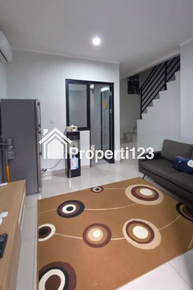 Rumah Semi Furnished Cluster Magenta Residence Summarecon Bekasi - 2