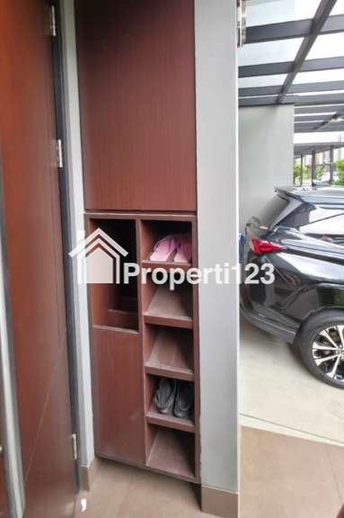 Rumah Semi Furnished Cluster Magenta Residence Summarecon Bekasi - 13