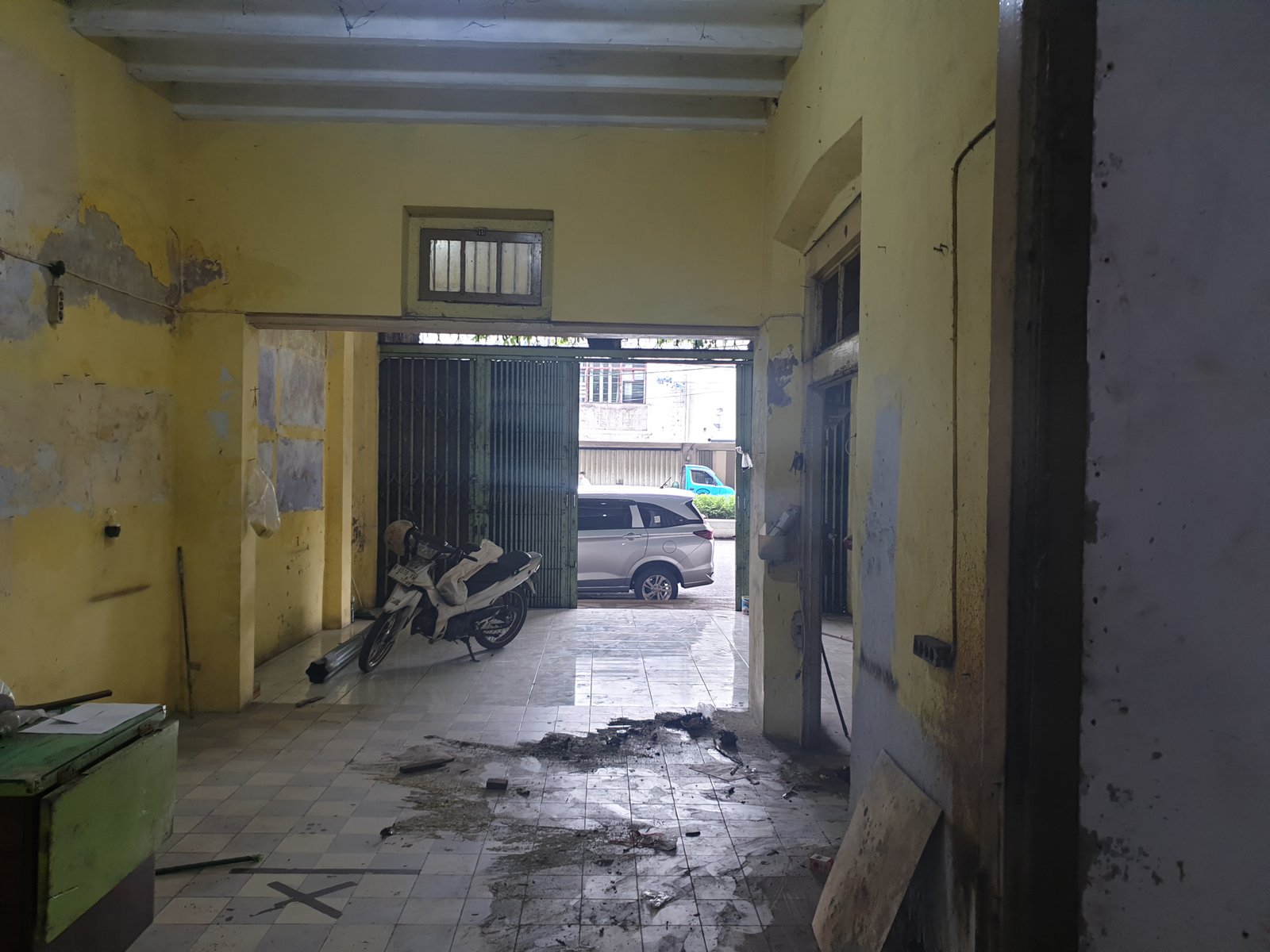 DISEWAKAN RUKO 2LANTAI DI TEPI JALAN RAYA SUKARNO HATTA PASURUAN KOTA JATIM - 12