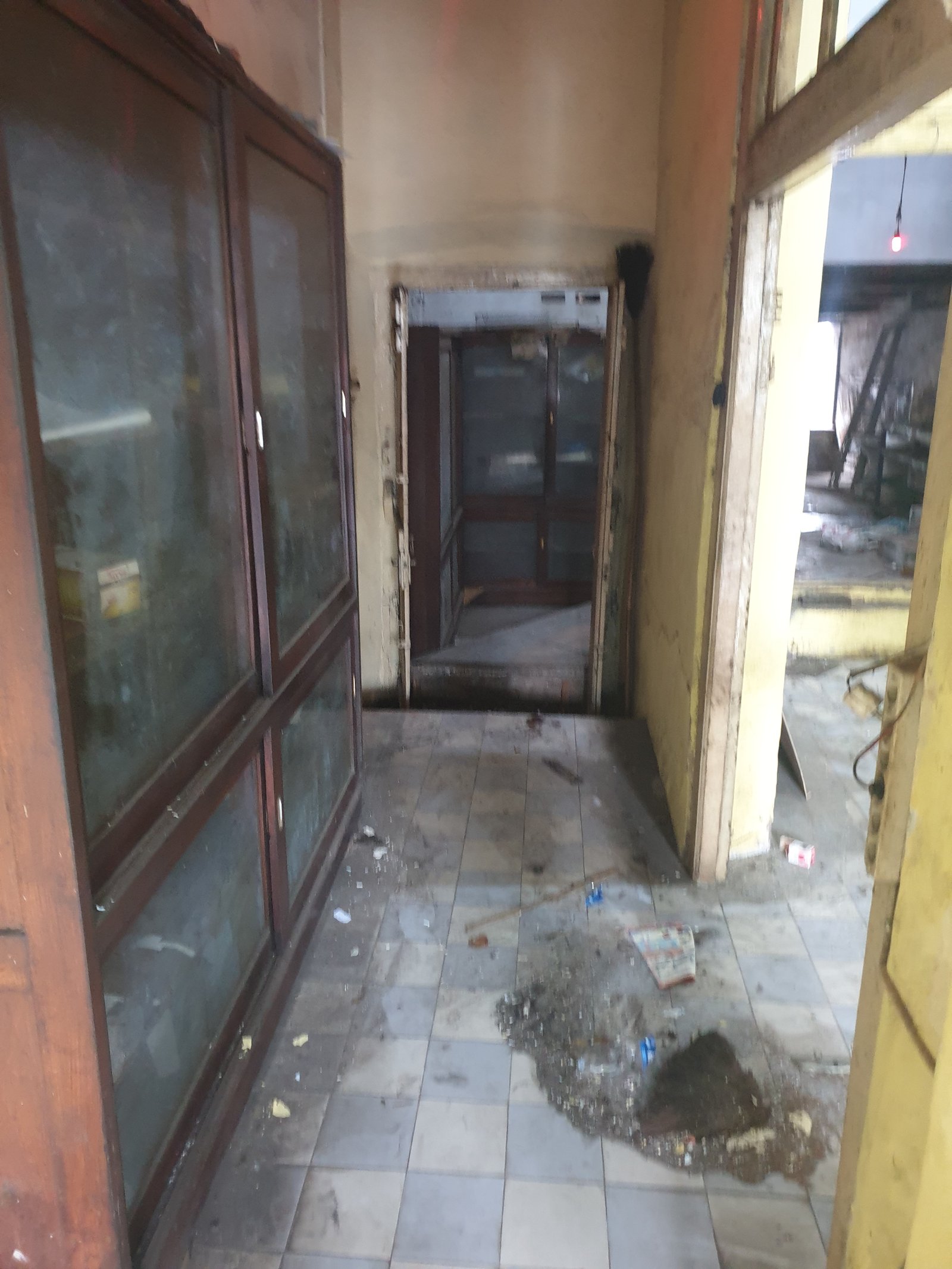 DISEWAKAN RUKO 2LANTAI DI TEPI JALAN RAYA SUKARNO HATTA PASURUAN KOTA JATIM - 16