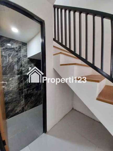 Town House Scancinavian Jakarta Timur - 3