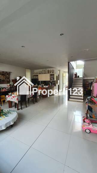 Jual Rumah Pakuwon Indah Surabaya Barat Siap Huni 2 Lantai - 7