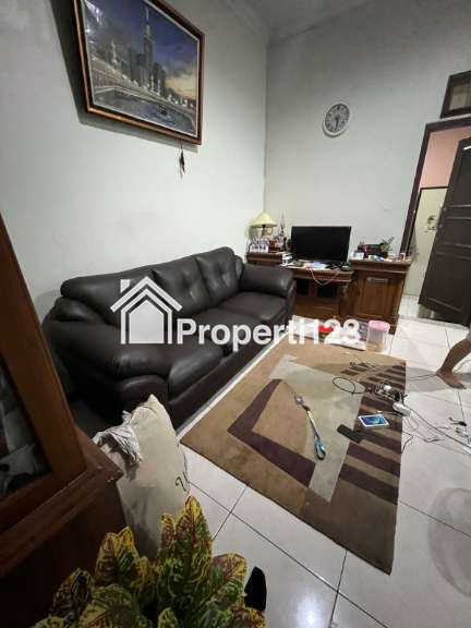 Rumah Semi furnished Siap Huni Lokasi Kedung Cowek Kenjeran Surabaya Utara - 9