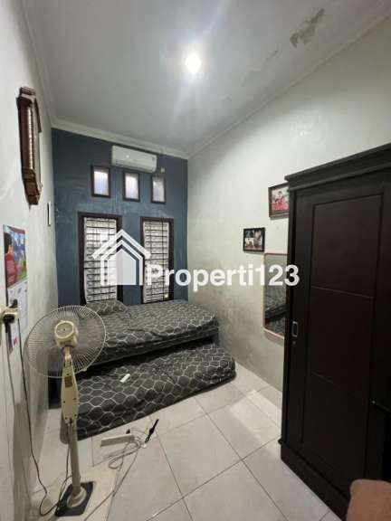 Rumah Semi furnished Siap Huni Lokasi Kedung Cowek Kenjeran Surabaya Utara - 3