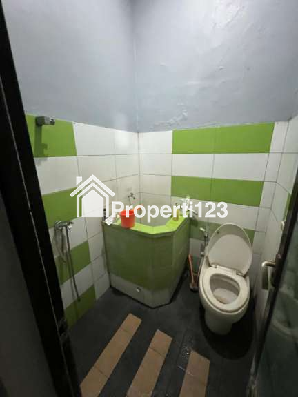 Rumah Semi furnished Siap Huni Lokasi Kedung Cowek Kenjeran Surabaya Utara - 5