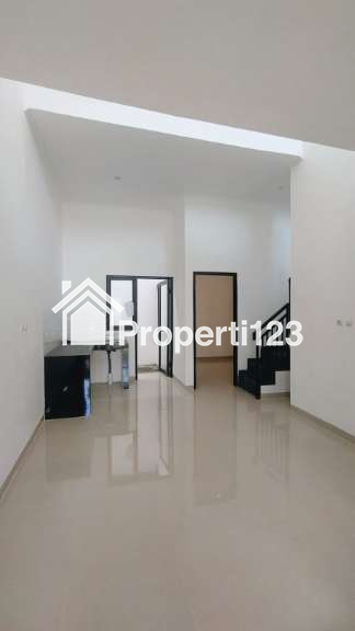 Rumah model scandinavian lokasi strategis di Pamulang Tangsel - 3