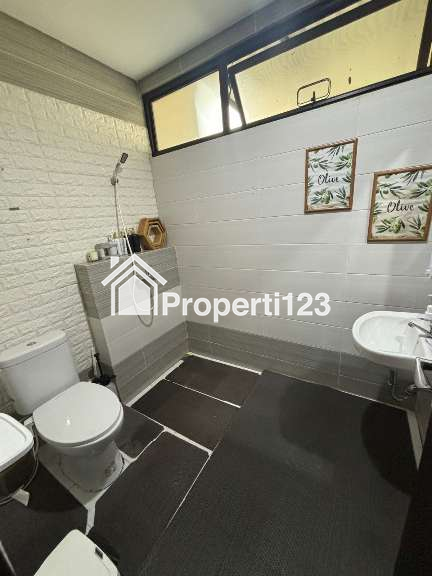 Dijual Rumah Siap Huni di The Eminent Cluster Illustria BSD City – Semi Furnished, Strategis, Elegan - 11