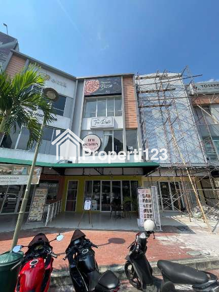 Dijual/Disewa Ruko Sorrento South 3 Lantai Strategis di Gading Serpong - 1